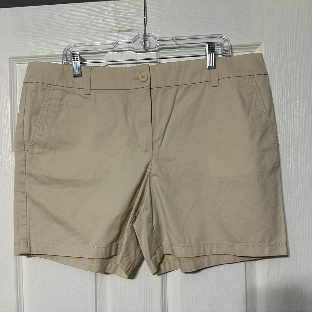 NWT LOFT Outlet Women's 6” Casual Shorts